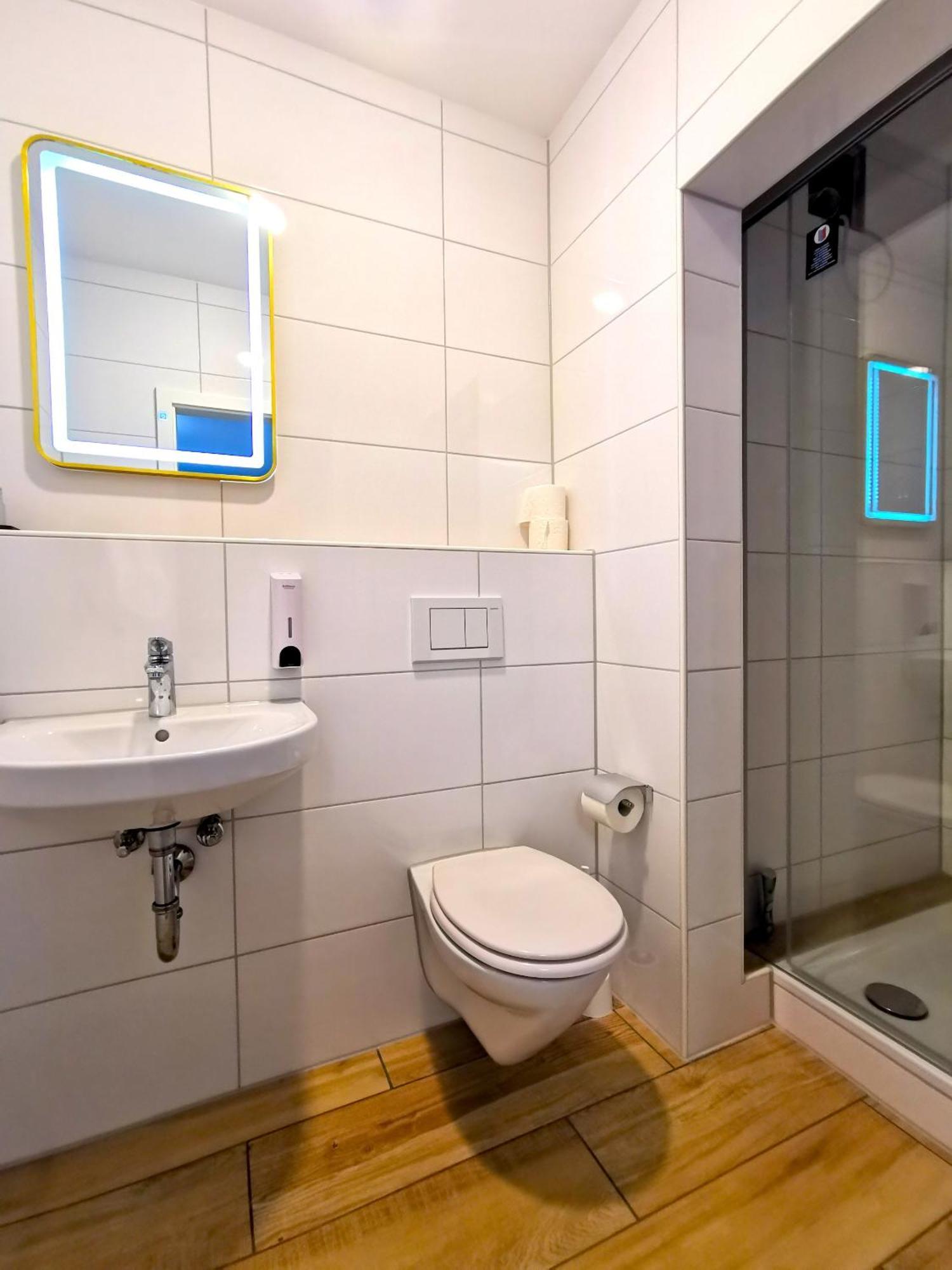Home Inn Hotel Dormagen Kültér fotó