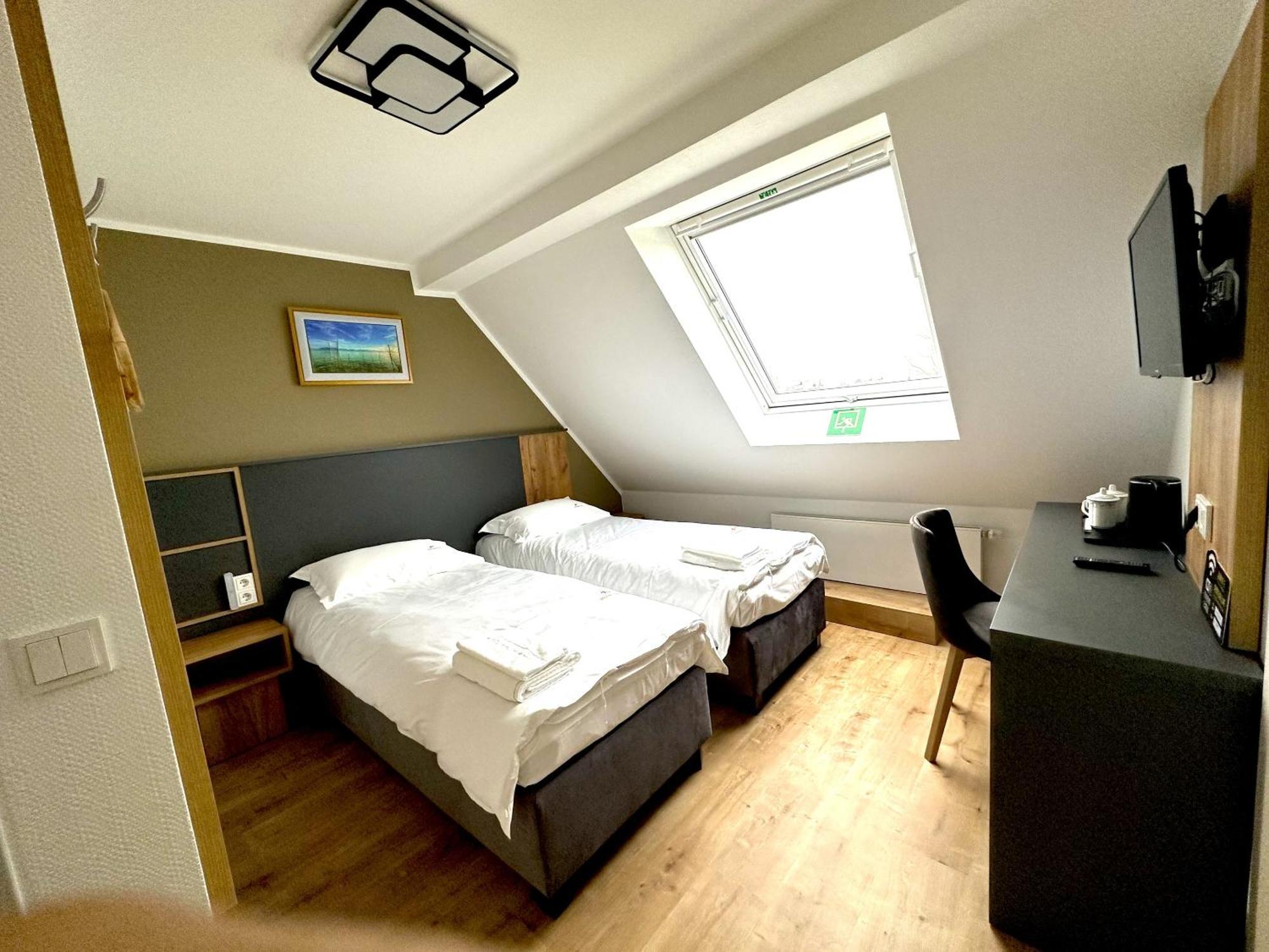 Home Inn Hotel Dormagen Szoba fotó